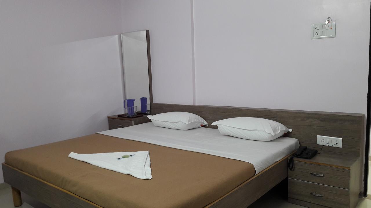 Hotel Aurangabad Regency Exteriör bild
